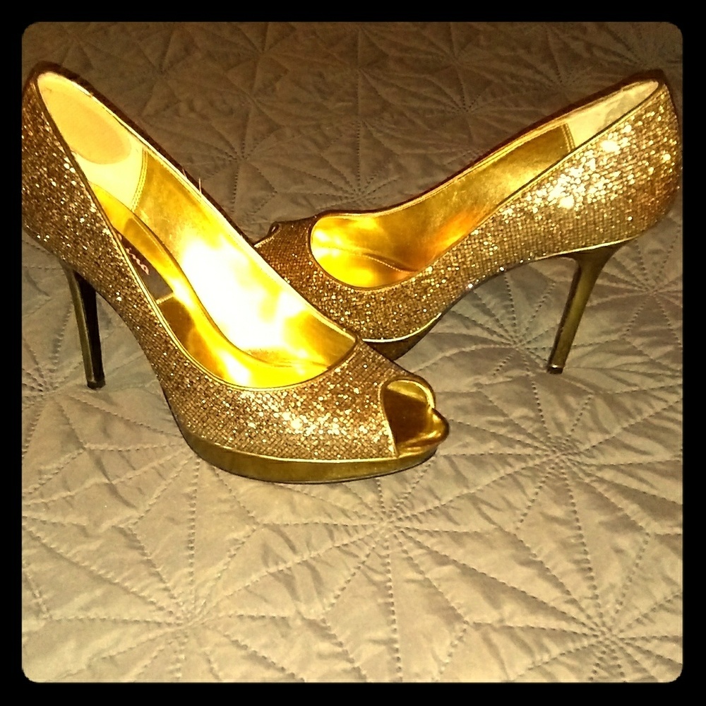 Women's Pumps/Heels